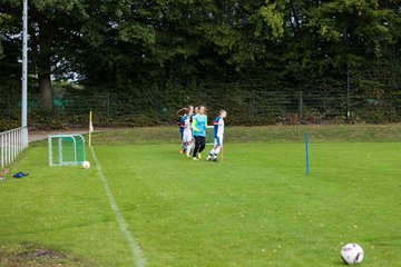 Bild 15 - B-Juniorinnen SV Henstedt Ulzburg - Frauen Bramfelder SV 3 : Ergebnis: 9:0